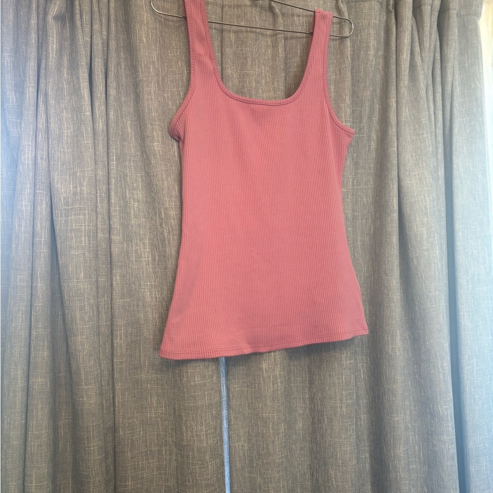Women's Pink Ribbed Tank Top